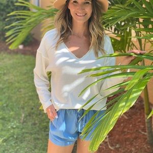 Cream sweater, perfect addition to your year round wardrobe!